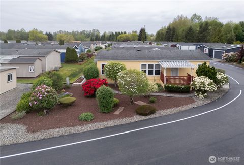 14727 43rd Avenue NE 105 Marysville WA 98271