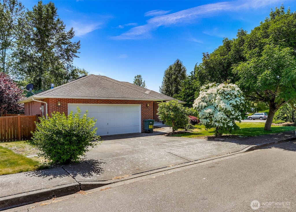 Photo of 2191 Jones Circle, Ferndale, WA 98248 (MLS # 2542294)