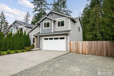 Photo of 12102 10th Drive SE #B, Everett, WA 98208 (MLS # 2502290)