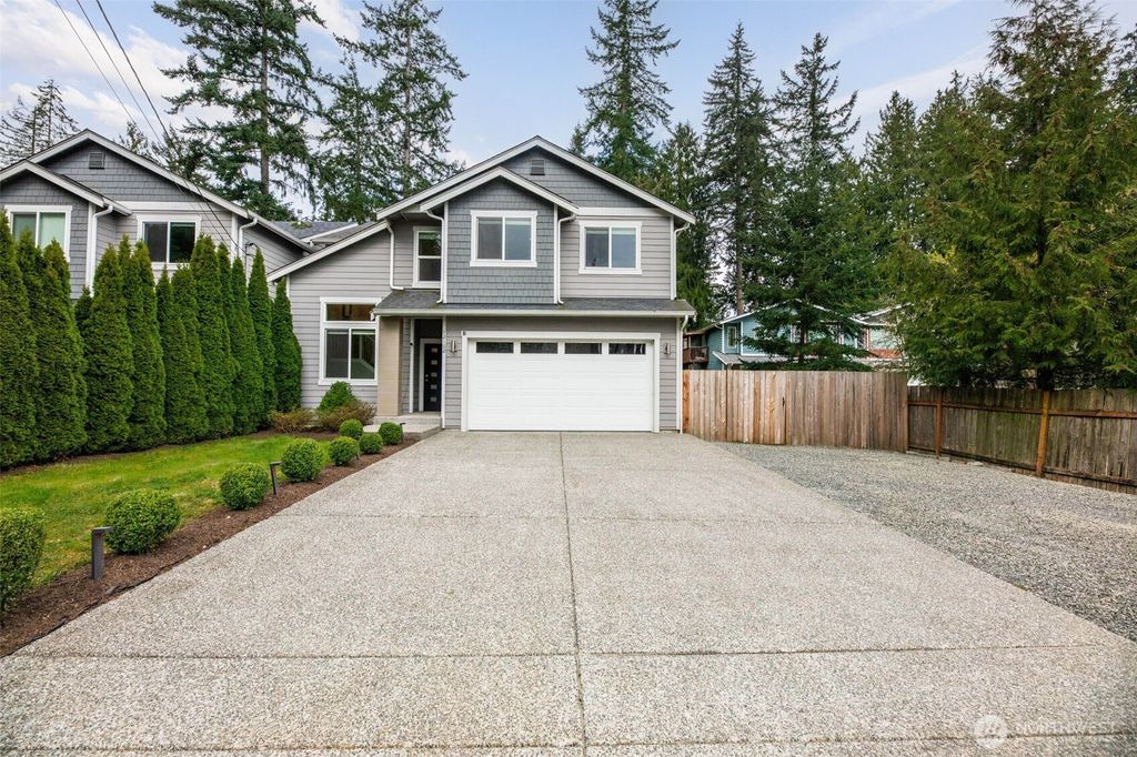 Photo of 12102 10th Drive SE #B, Everett, WA 98208 (MLS # 2502290)