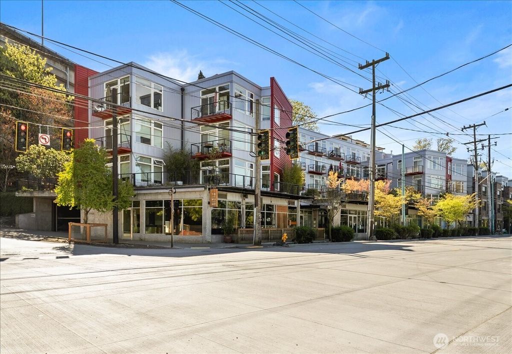 Photo of 2960 Eastlake Avenue E #111, Seattle, WA 98102 (MLS # 2505253)