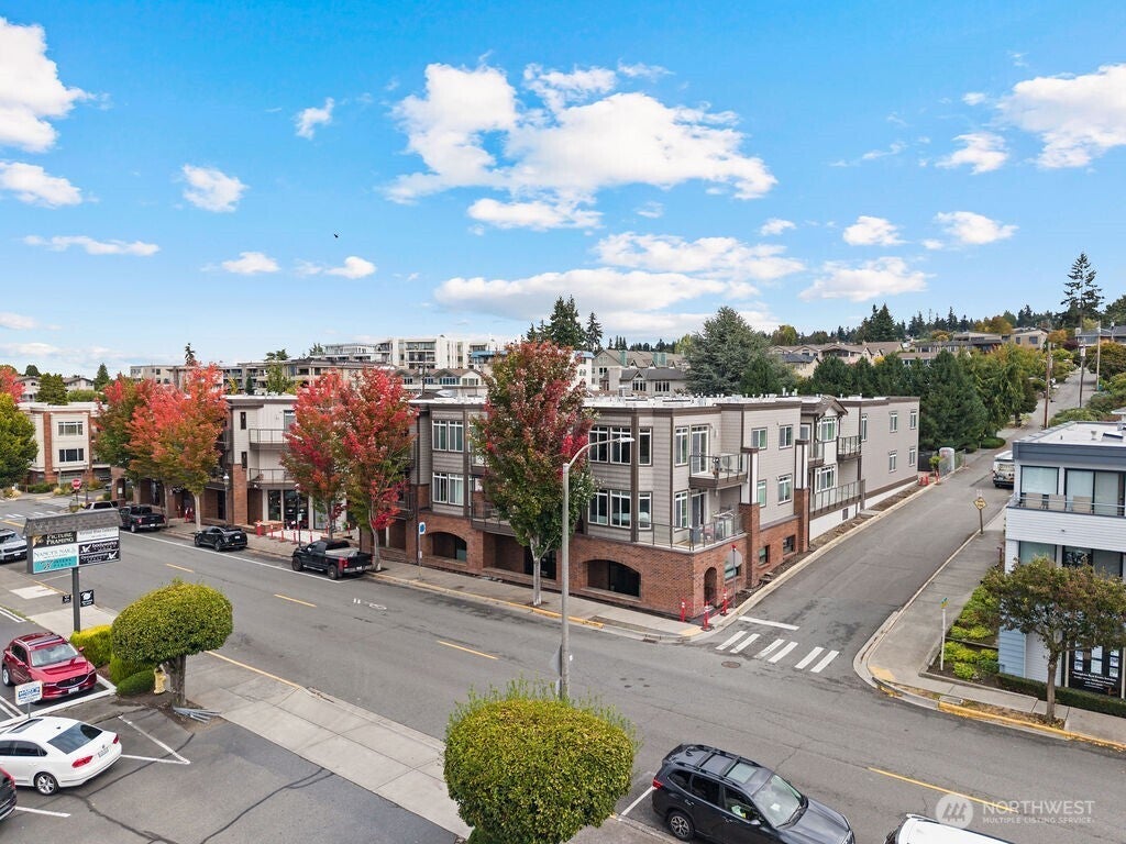 505 5th Avenue S 305