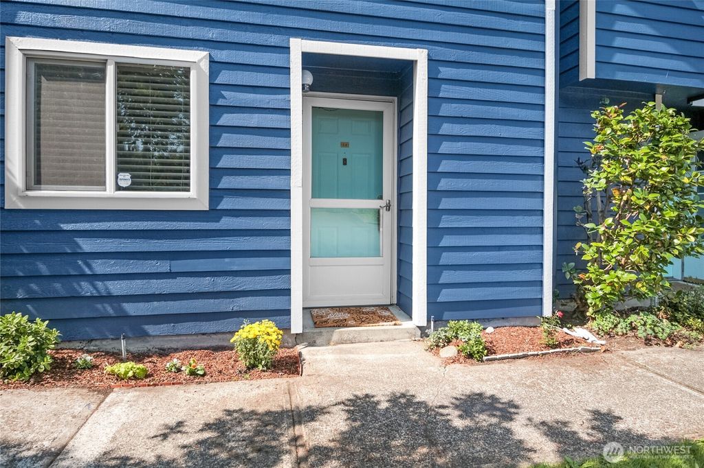 Photo of 21906 56th Avenue W #C4, Mountlake Terrace, WA 98043 (MLS # 2432050)