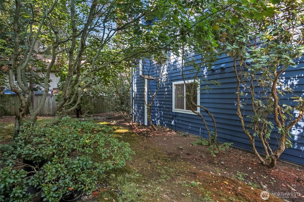 Photo of 21906 56th Avenue W #C4, Mountlake Terrace, WA 98043 (MLS # 2432050)