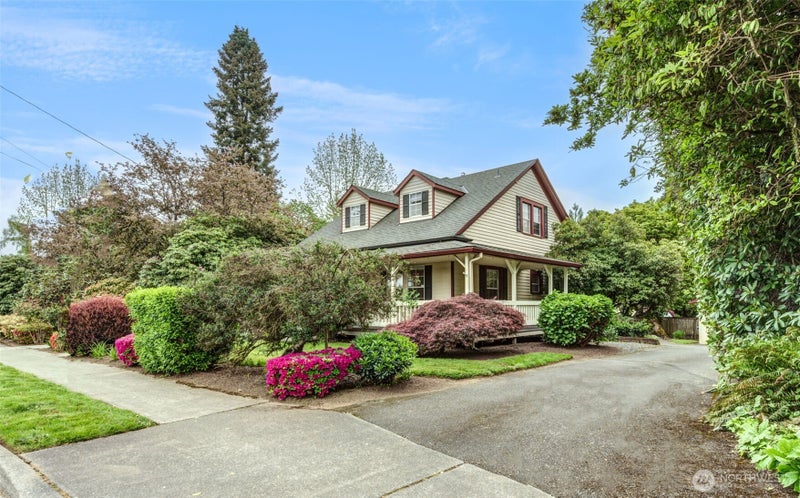 654 W Main Street