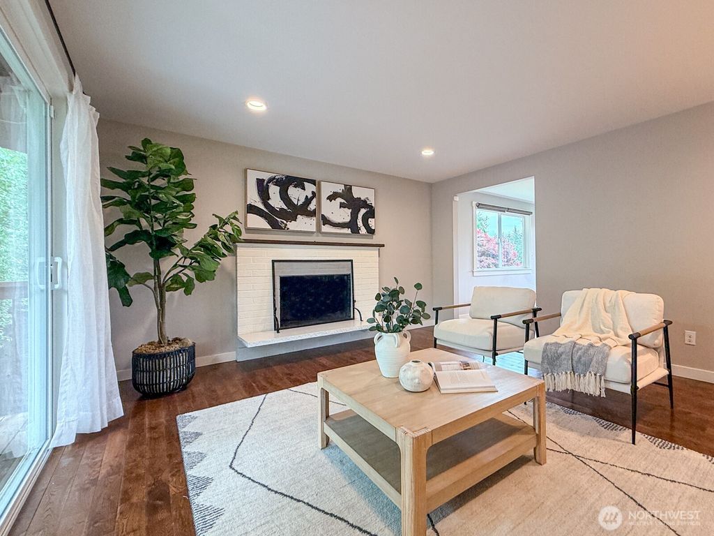 Photo of 15003 108th Place NE, Bothell, WA 98011 (MLS # 2523589)