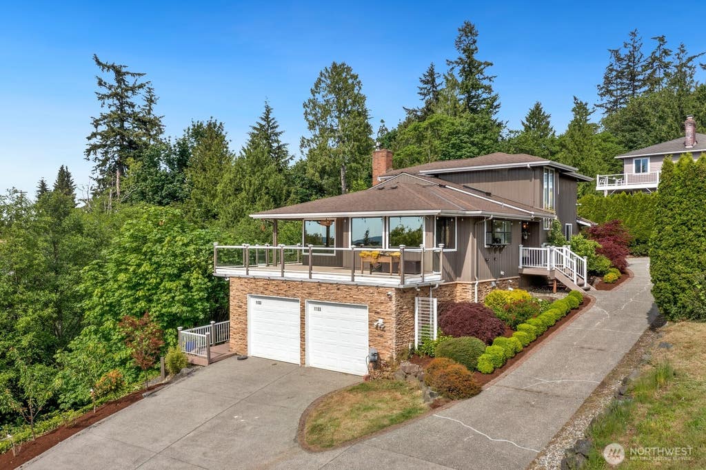 Photo of 1133 8th Drive, Mukilteo, WA 98275 (MLS # 2533893)