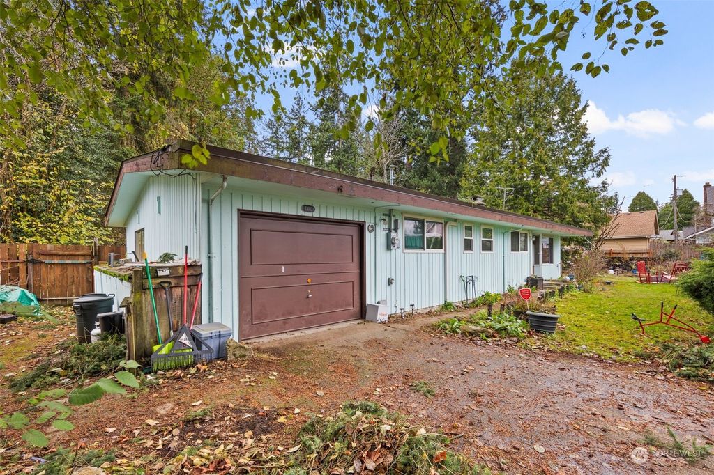 Photo of 13013 3rd Avenue NE, Seattle, WA 98125 (MLS # 2314401)