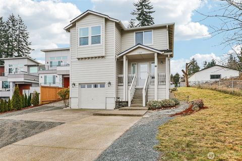 Photo of 11839 79th Avenue S, Seattle, WA 98178 (MLS # 2479843)