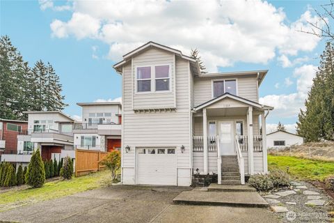 Photo of 11839 79th Avenue S, Seattle, WA 98178 (MLS # 2479843)