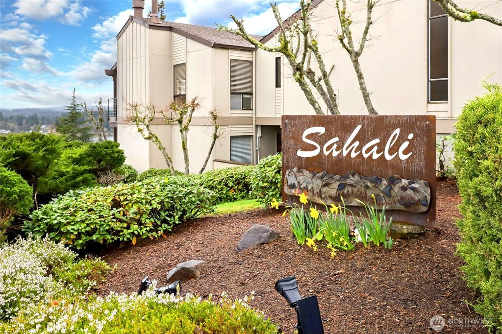 Photo of 3134 Sahali Drive #N, Bremerton, WA 98310 (MLS # 2495630)