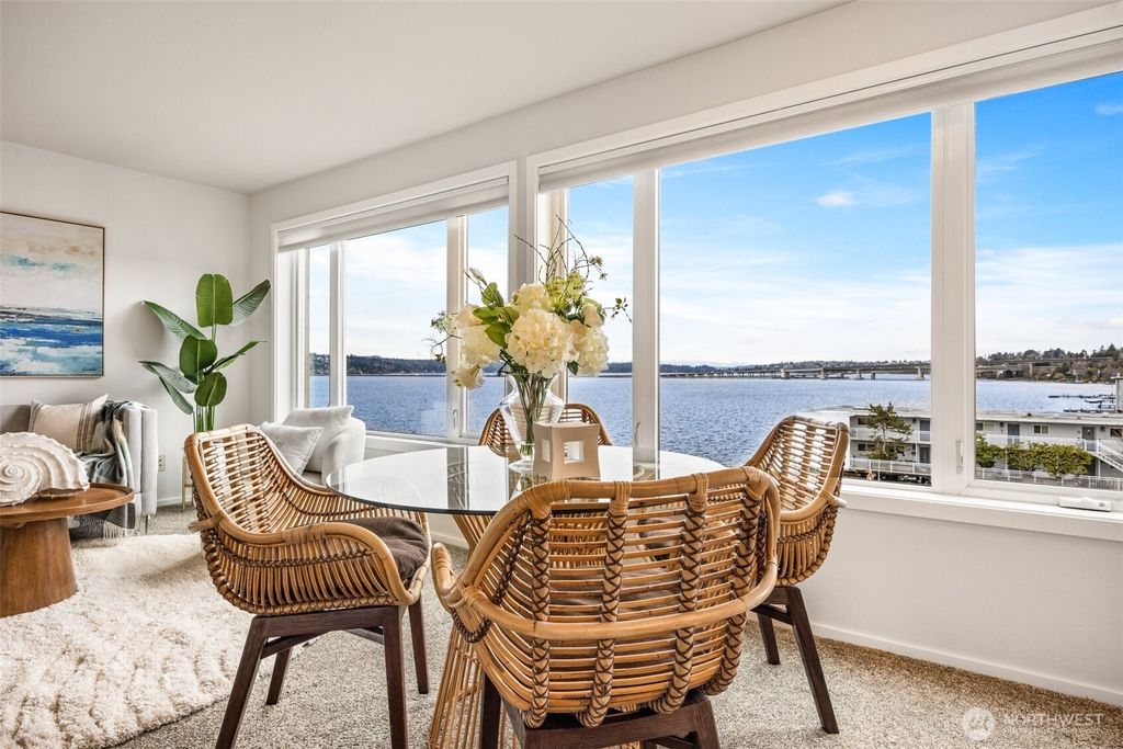 Photo of 334 Lakeside Avenue S #404, Seattle, WA 98144 (MLS # 2386034)