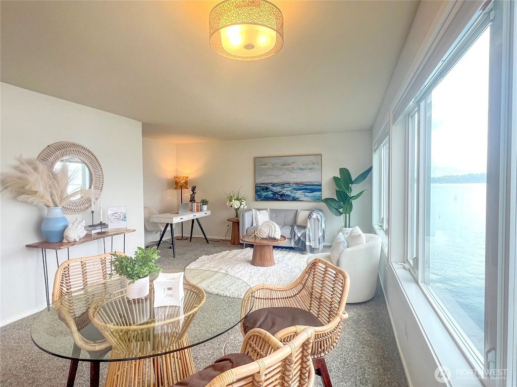 Photo of 334 Lakeside Avenue S #404, Seattle, WA 98144 (MLS # 2386034)