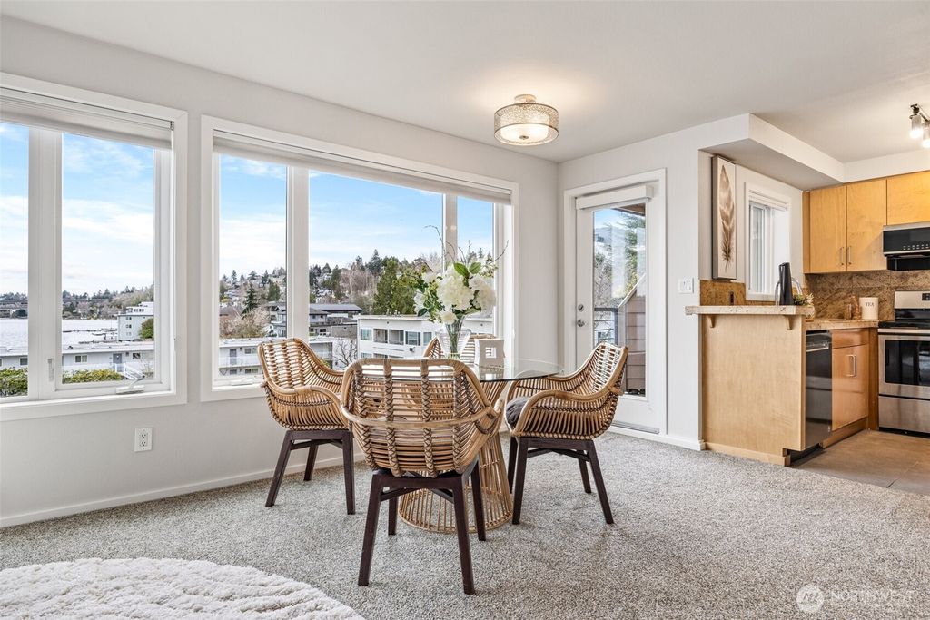 Photo of 334 Lakeside Avenue S #404, Seattle, WA 98144 (MLS # 2386034)