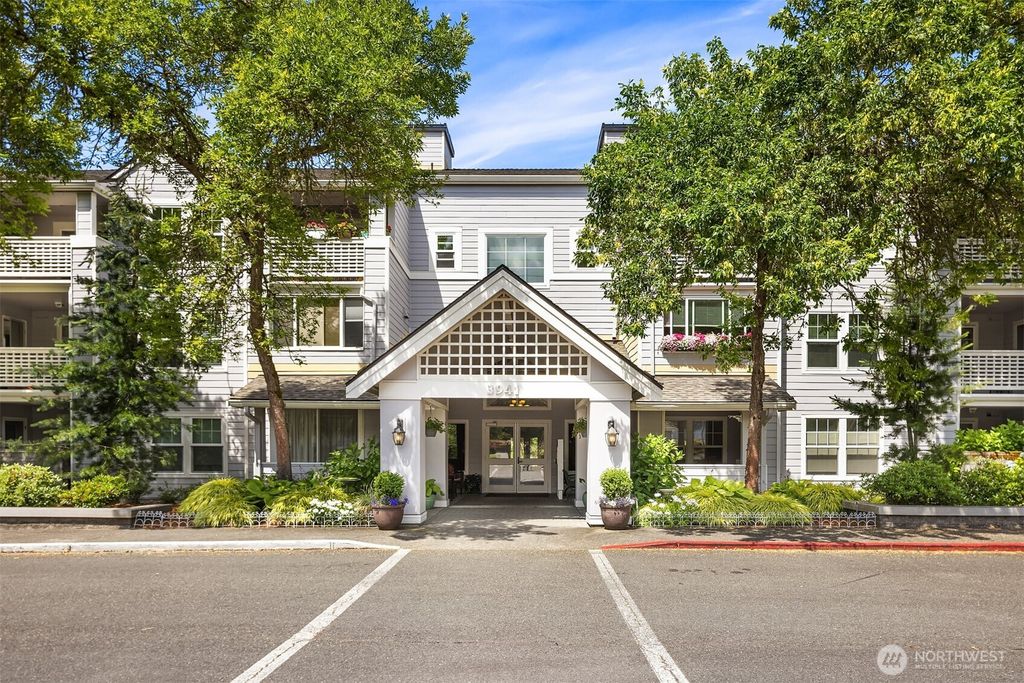 Photo of 3941 226 Place SE #313, Issaquah, WA 98029 (MLS # 2396574)