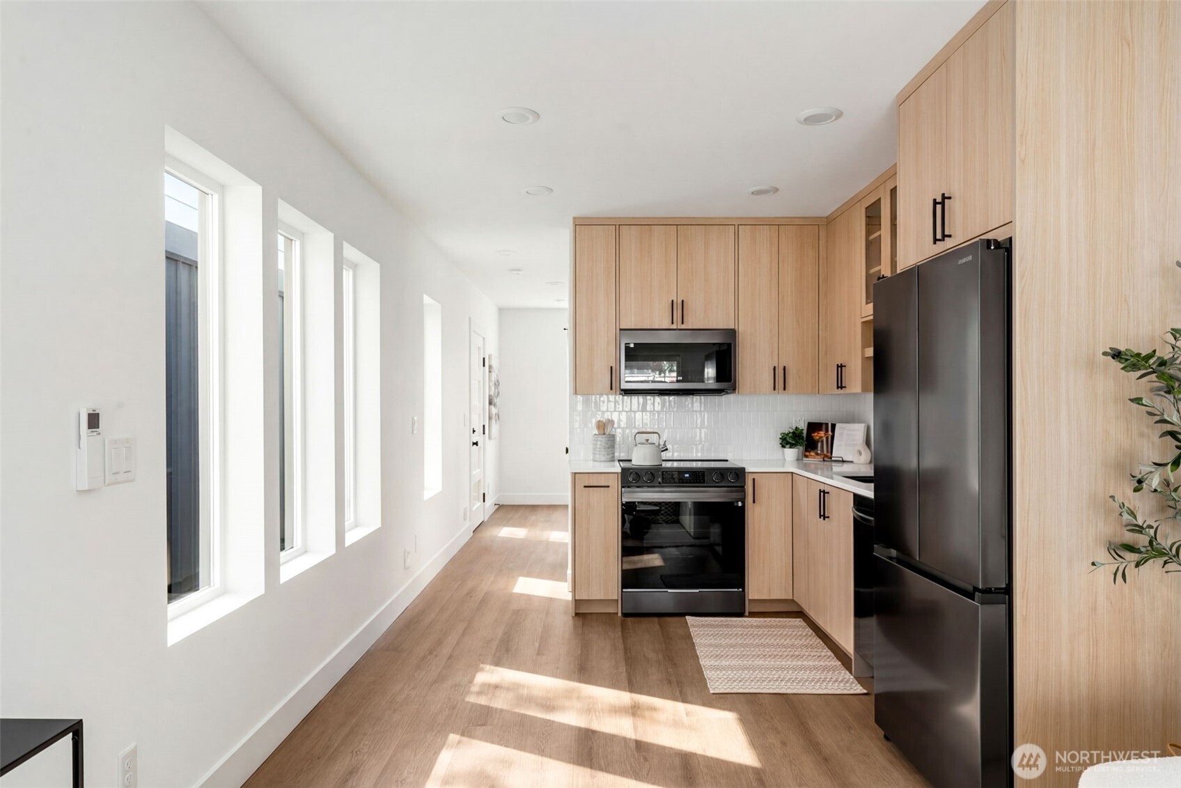 11011 Goodwin Way NE B