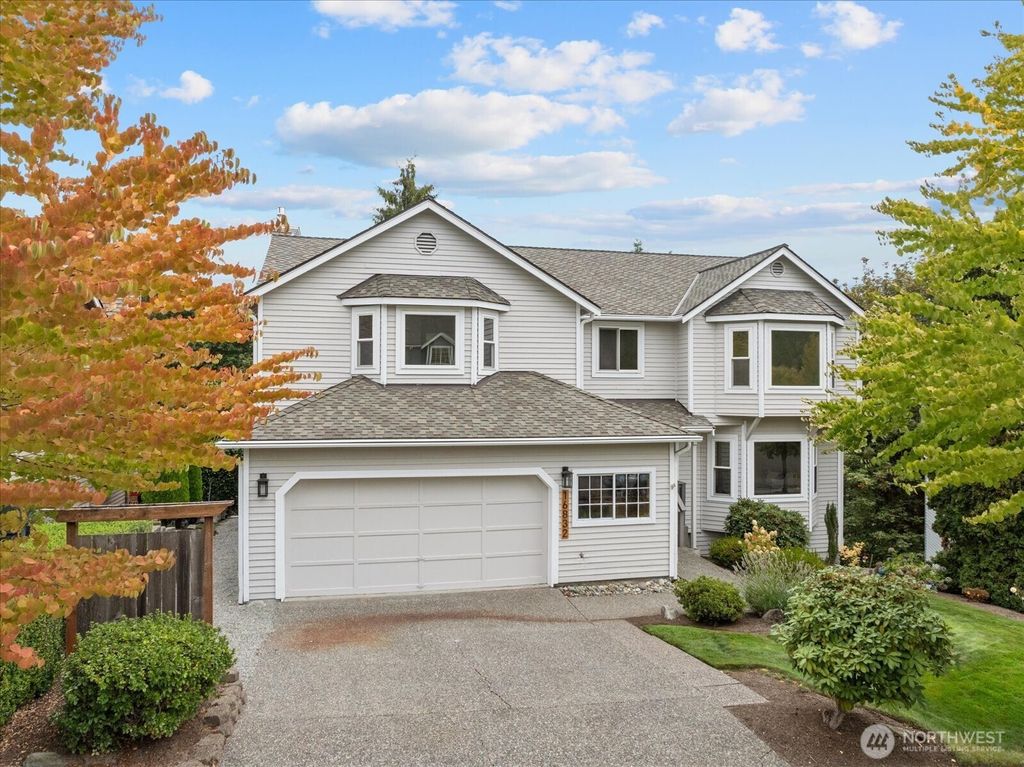 Photo of 16832 119th Place NE, Bothell, WA 98011 (MLS # 2432377)