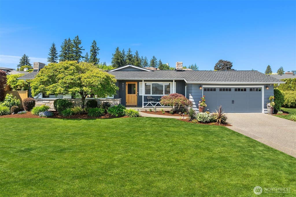Photo of 9650 Hilltop Road, Bellevue, WA 98004 (MLS # 2546599)