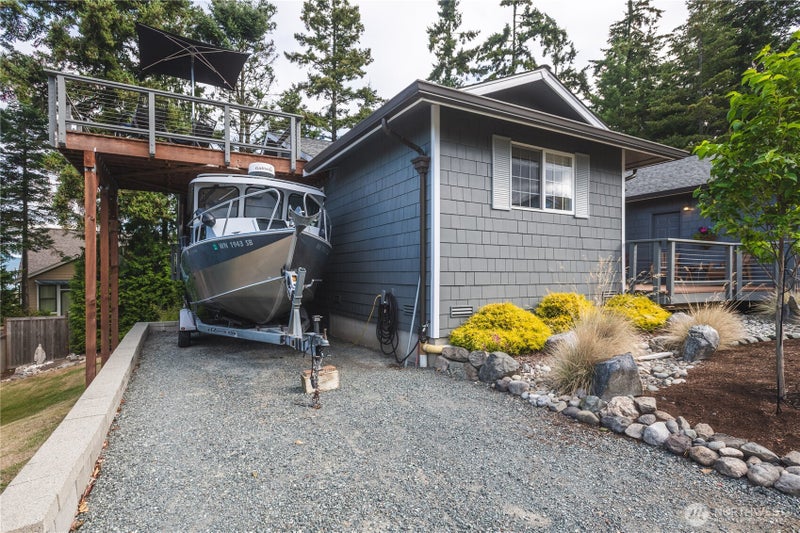 4304 Whidbey Court