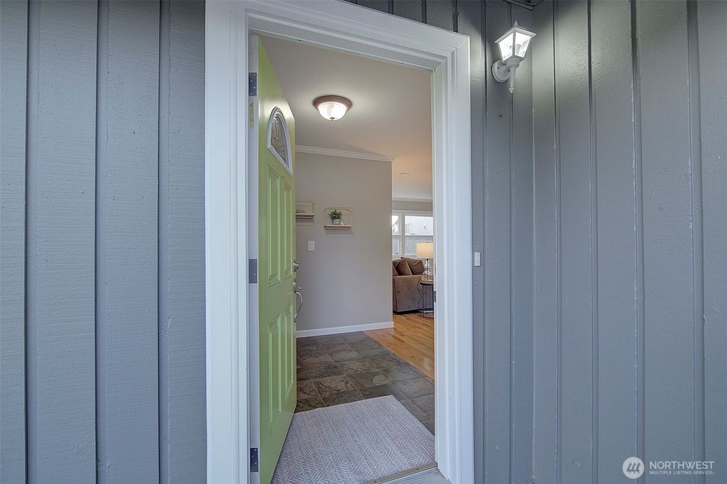 Photo of 15023 Simonds Road NE, Kenmore, WA 98028 (MLS # 2497443)