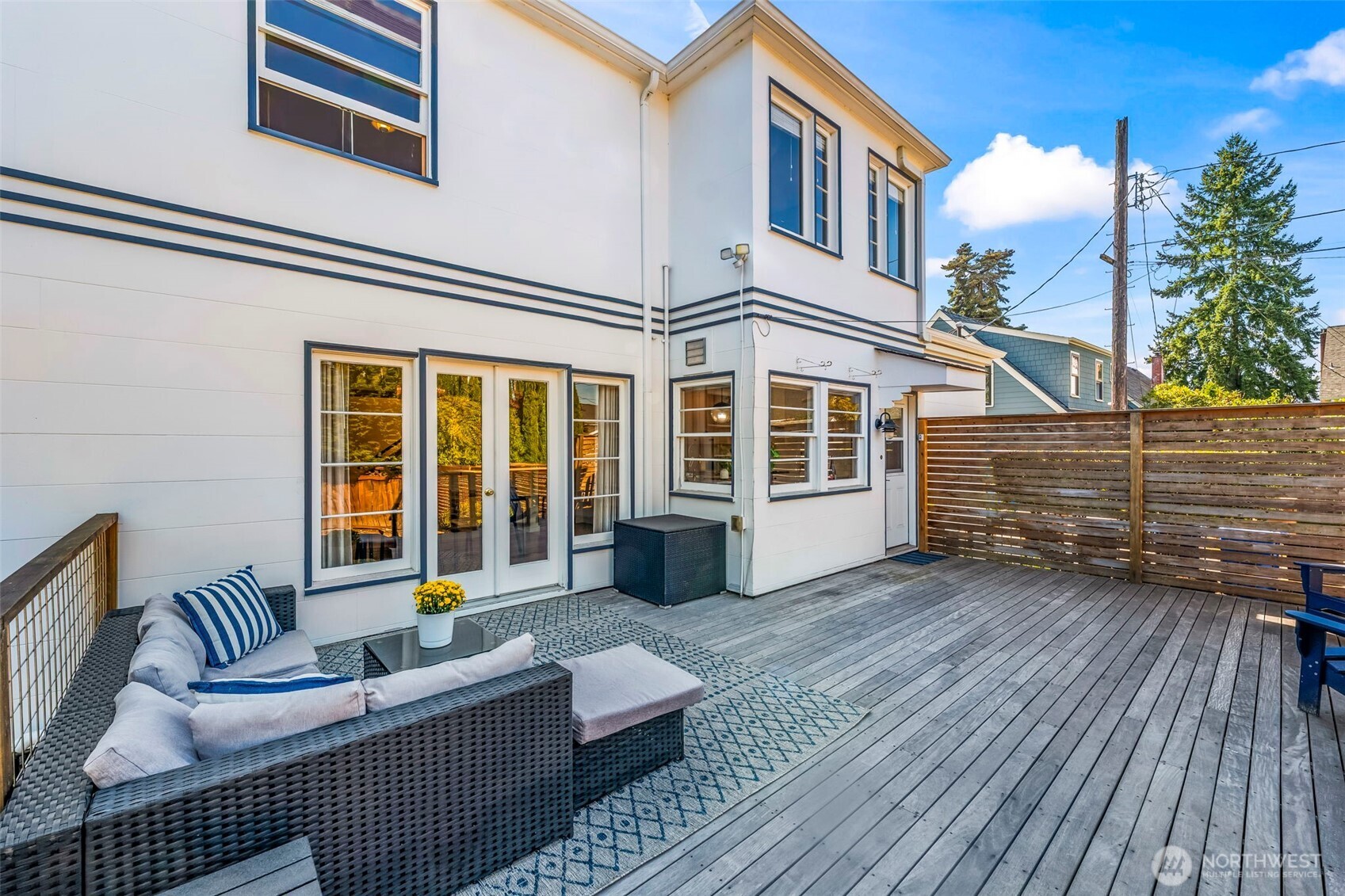 3901 N 37th