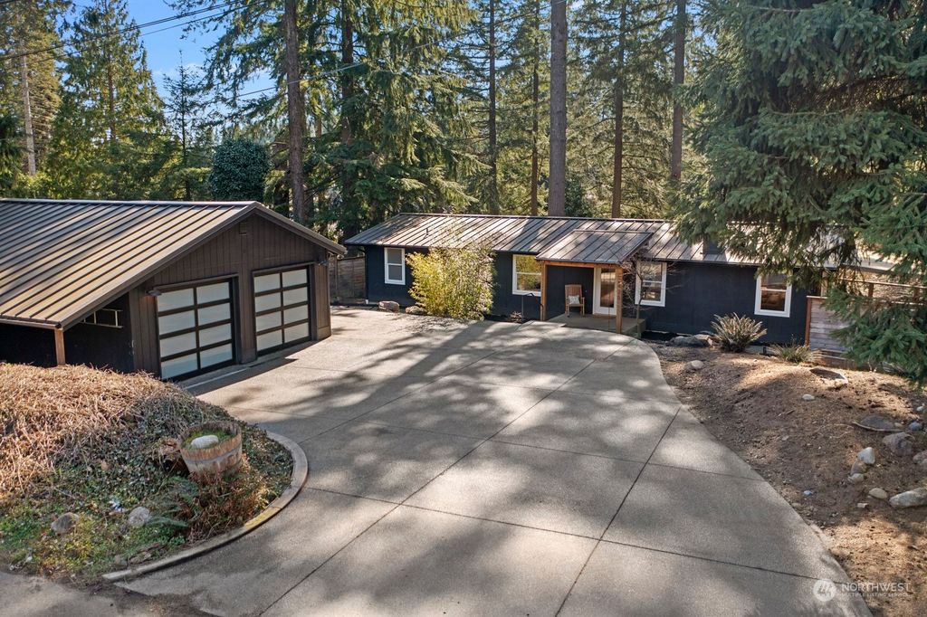 Photo of 32435 NE 202nd Street, Duvall, WA 98019 (MLS # 2211783)