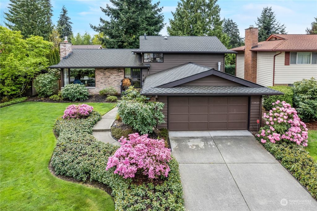Photo of 12825 SE 67th Street, Bellevue, WA 98006 (MLS # 2142074)