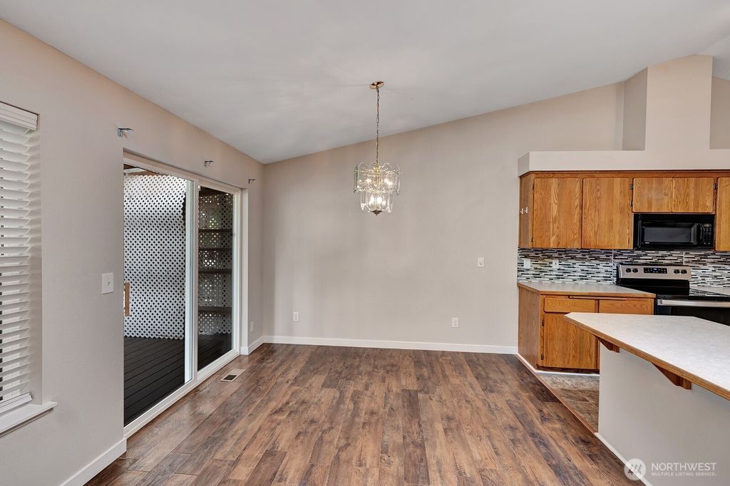 Photo of 8115 109th Street E #8117, Puyallup, WA 98373 (MLS # 2514366)