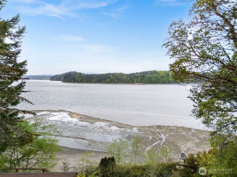 Photo of 6105 Elizan Drive NW, Olympia, WA 98502 (MLS # 2517513)
