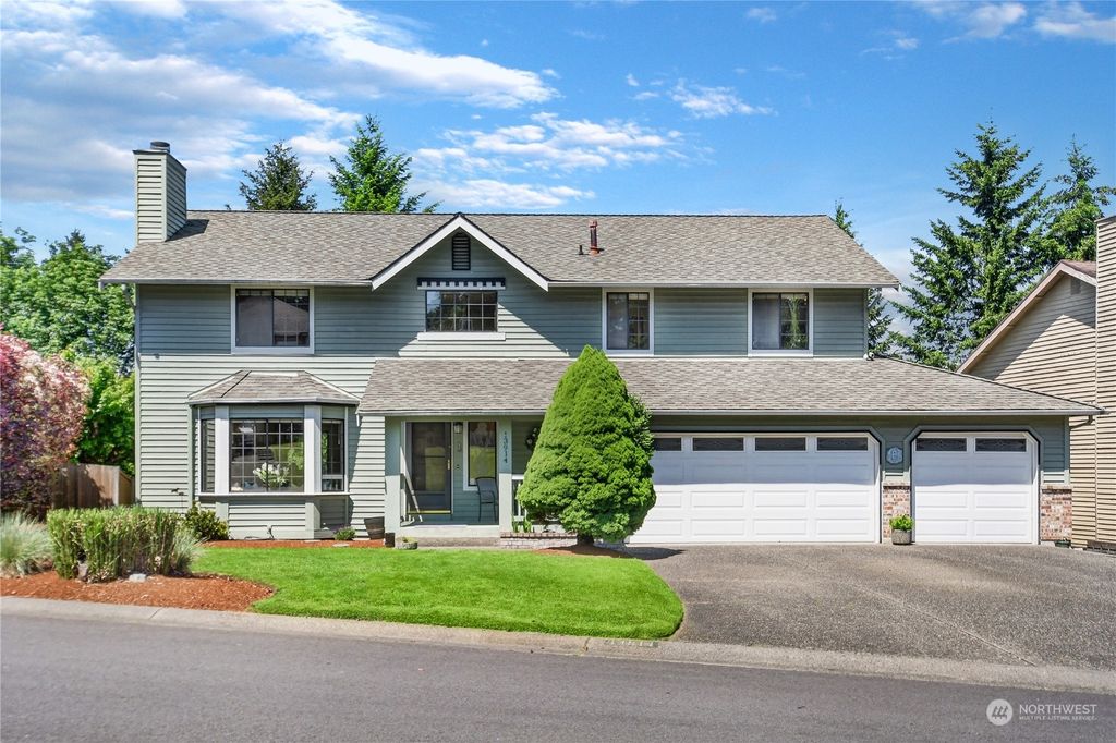 Photo of 13914 SE 155th Place, Renton, WA 98058 (MLS # 2026135)