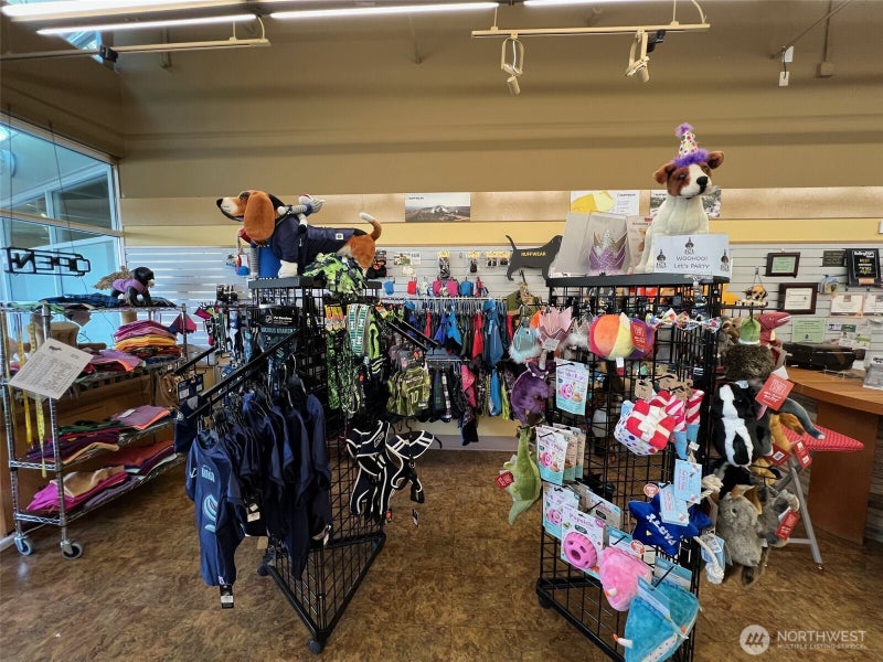 8115 Birch Bay Square Street 111