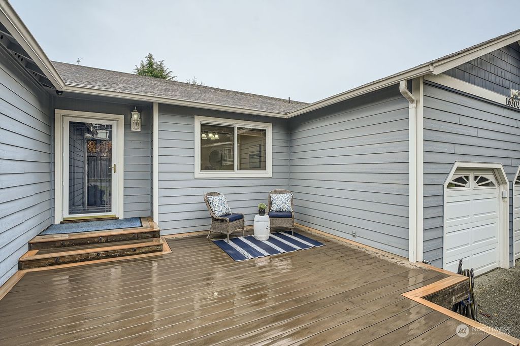 Photo of 16302 47th Place S, Tukwila, WA 98188 (MLS # 2308061)