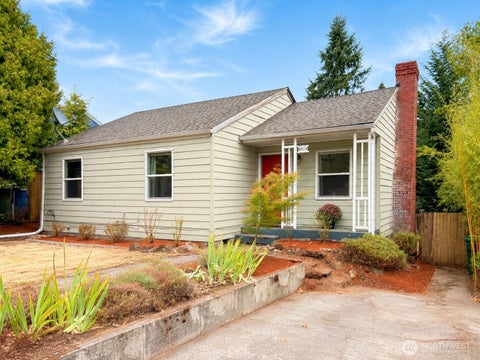 Photo of 8516 37th Avenue SW, Seattle, WA 98126 (MLS # 2576484)