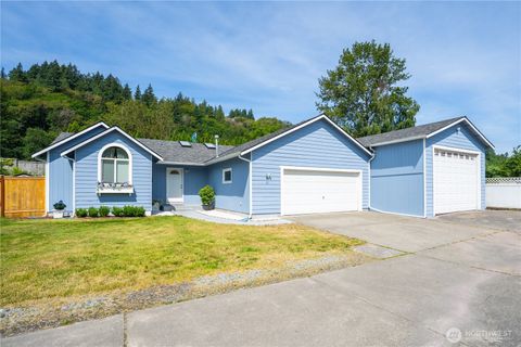 Photo of 37 3rd Avenue N, Algona, WA 98001 (MLS # 2540193)