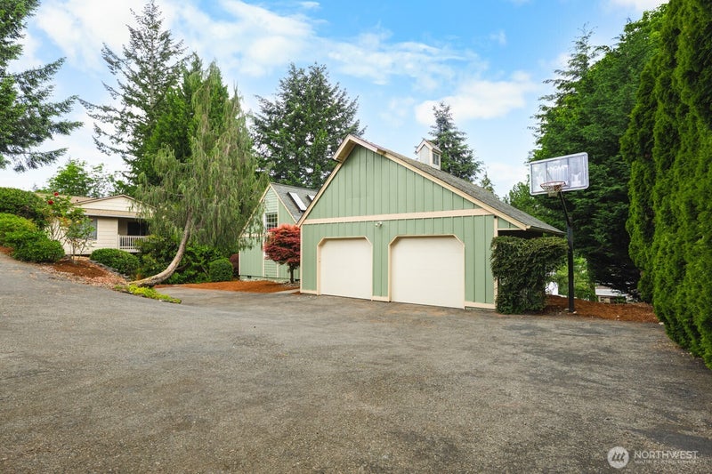 1520 Weathervane Drive