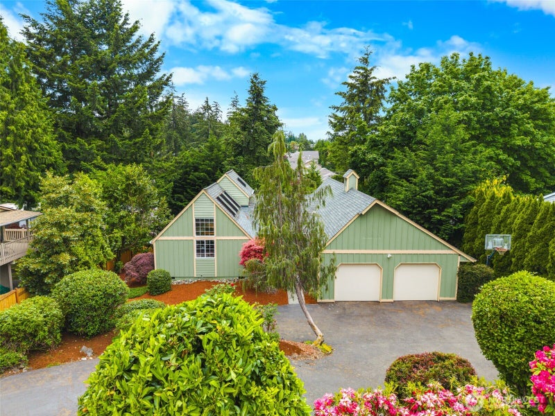 1520 Weathervane Drive