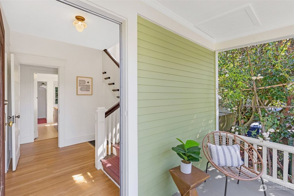 Photo of 826 NE 69th Street, Seattle, WA 98115 (MLS # 2240149)