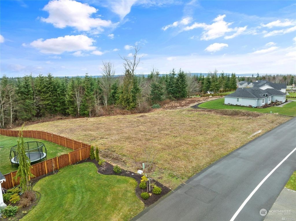 Photo of 6612 167th Place NW, Stanwood, WA 98292 (MLS # 2187464)