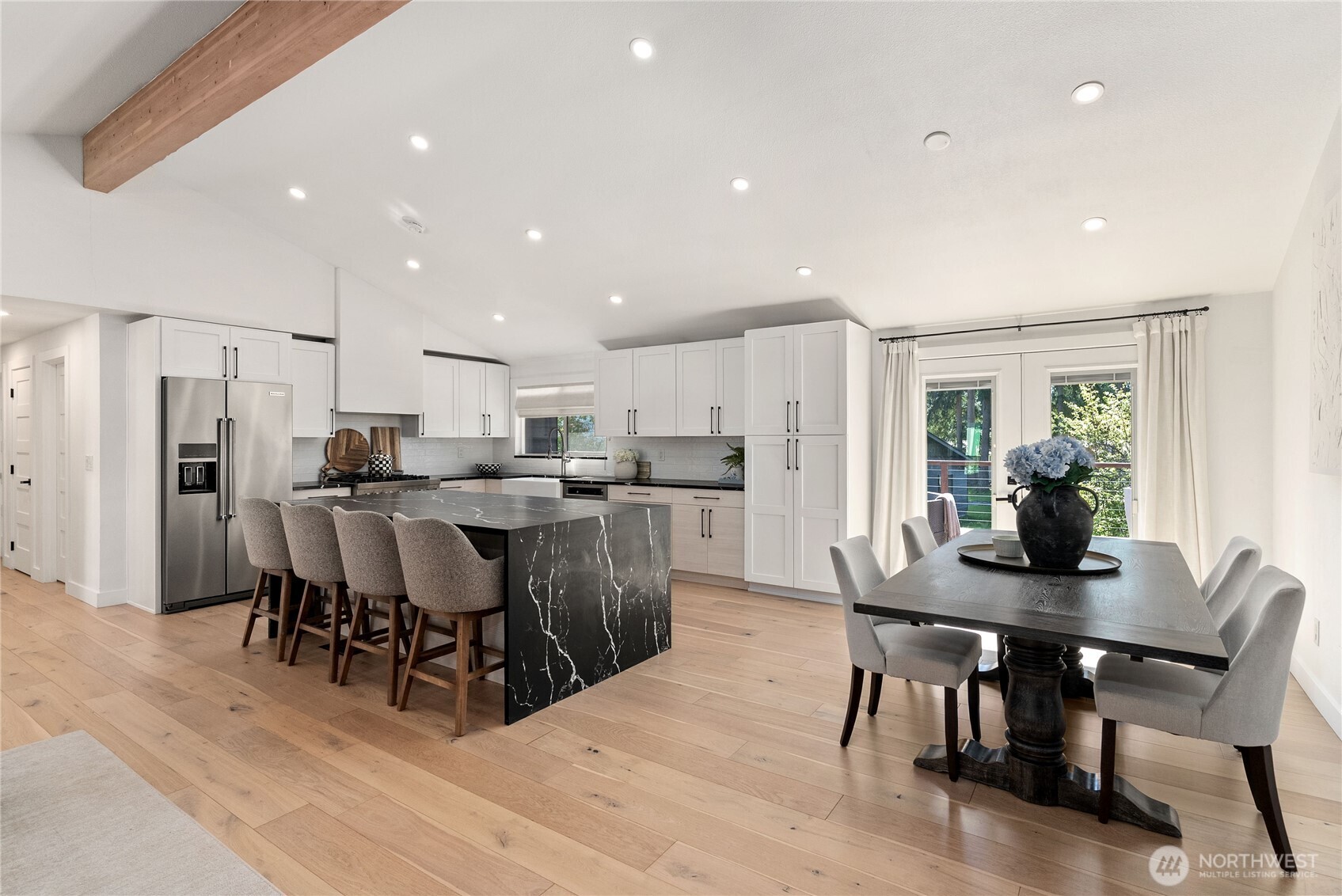5208 NE 128th Place