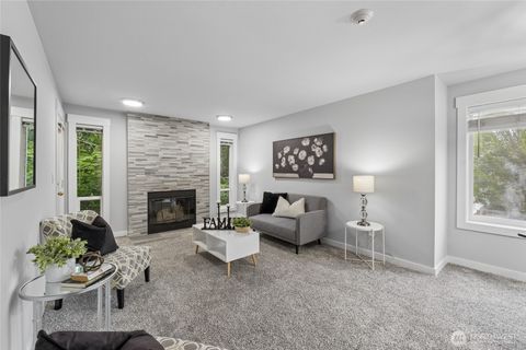 Photo of 20824 70th Avenue W #6, Lynnwood, WA 98036 (MLS # 2521683)