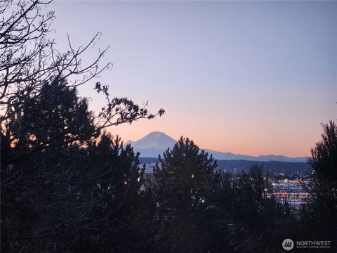 Photo of 15266 Sunwood Boulevard #D32, Tukwila, WA 98188 (MLS # 2443408)