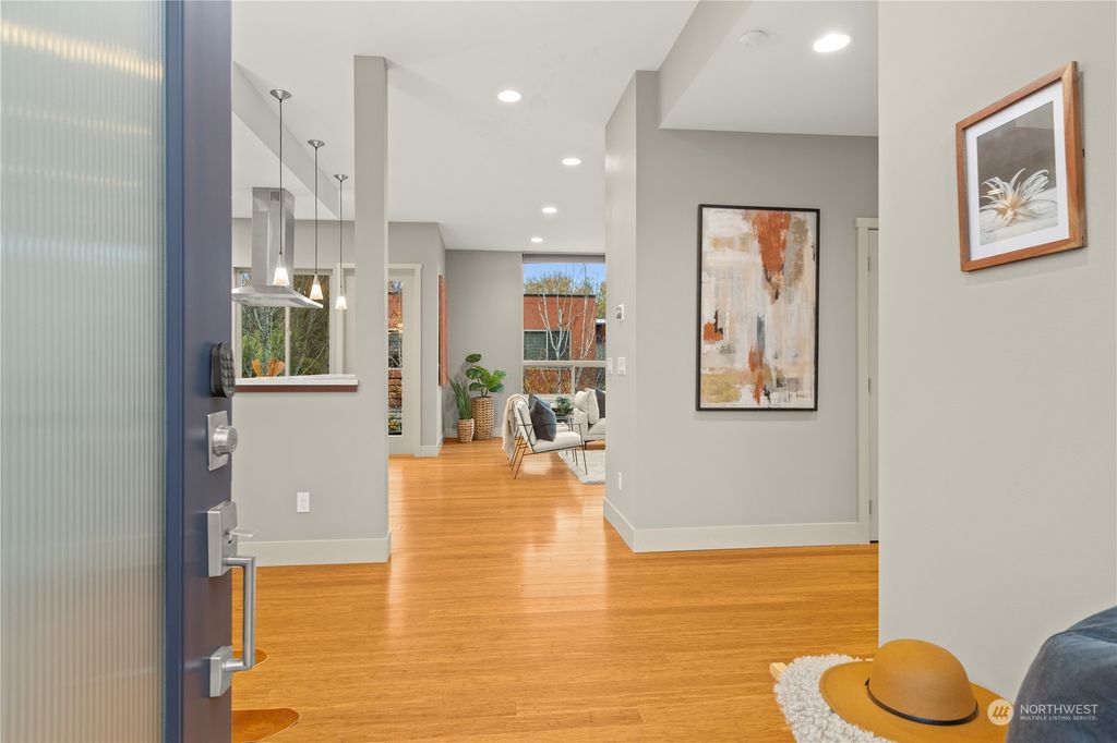 Photo of 5412 21st Avenue SW, Seattle, WA 98106 (MLS # 2310312)