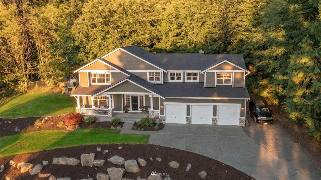 Photo of 15208 451st Avenue SE, North Bend, WA 98045 (MLS # 1972326)