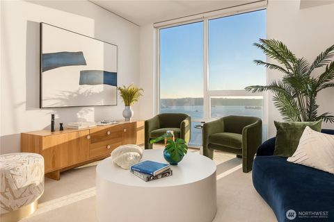 121 Stewart Street 2806 Seattle WA 98101