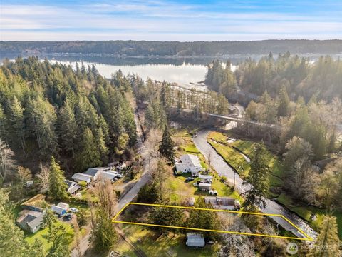 0 E Sherwood Creek Road Allyn WA 98524