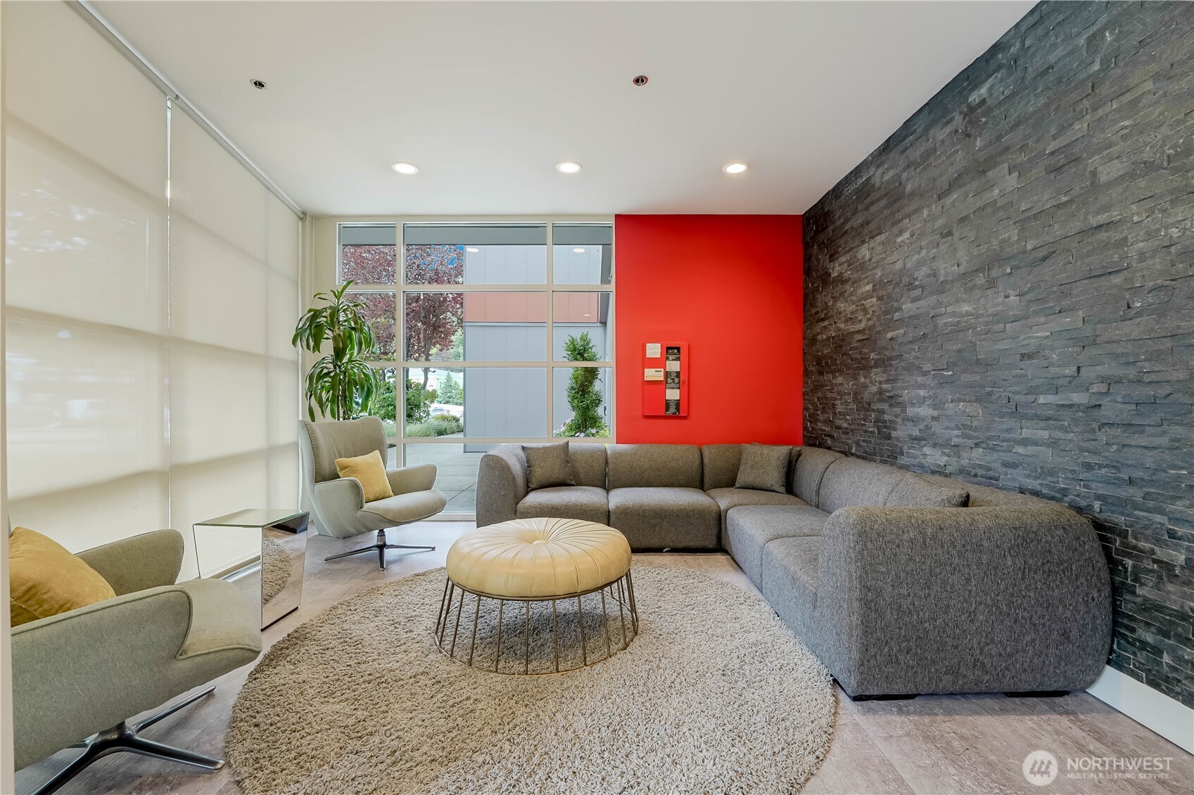 15020 Bothell Way NE 303