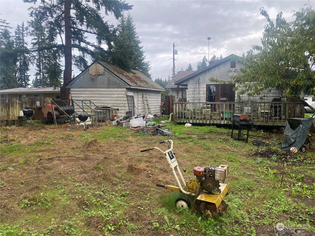Photo of 420 61 SE, Everett, WA 98203 (MLS # 2203814)