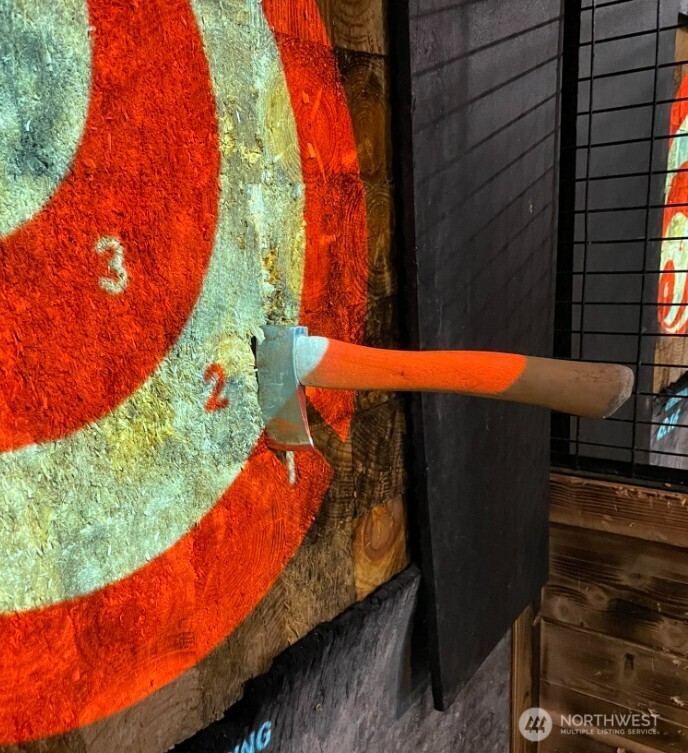 255 Market Boulevard N A&B