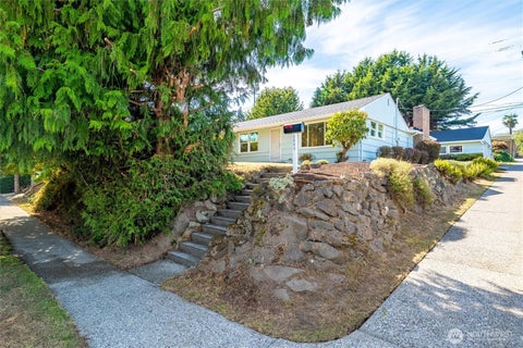 Photo of 3603 49th Avenue SW, Seattle, WA 98116 (MLS # 2578696)