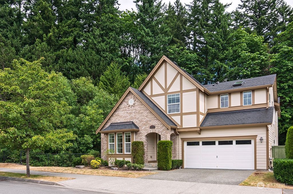 Photo of 8612 140th Avenue SE, Newcastle, WA 98059 (MLS # 2202019)
